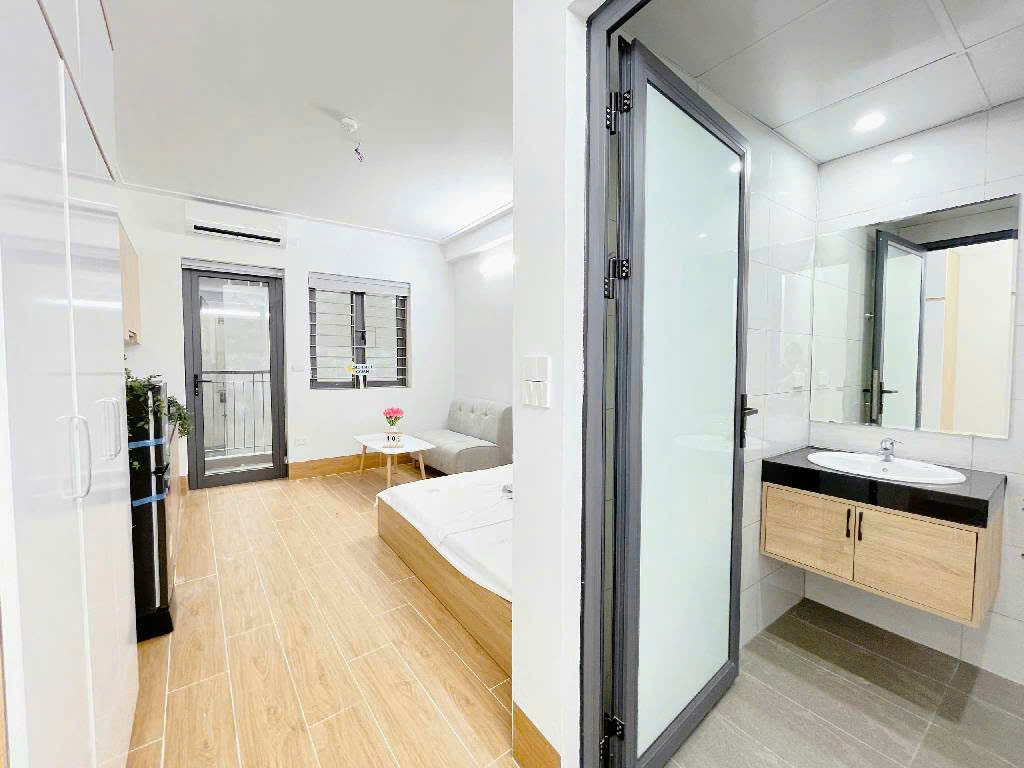 Bán CHDT, Doanh thu 60 triệu/Tháng. Gà Đẻ Trứng Vàng Lương Thế Vinh, Triều Khúc. 58m 8T Chỉ hơn 11 Tỷ